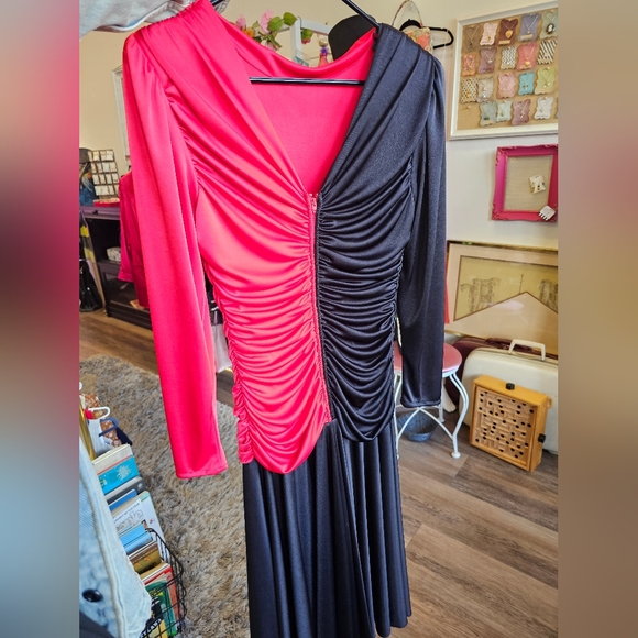 Abby Keni dress, 80s, vintage, asymmetrical,  red and black,  retro, costumes, - Picture 11 of 11